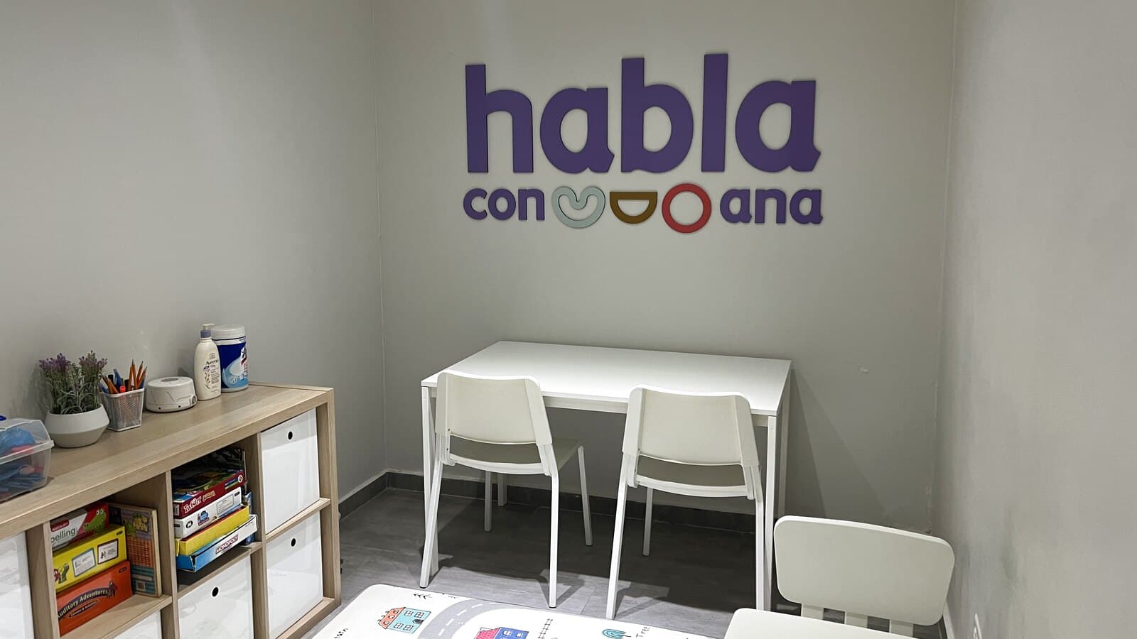 Sala de terapia de Habla Con Ana en Condado